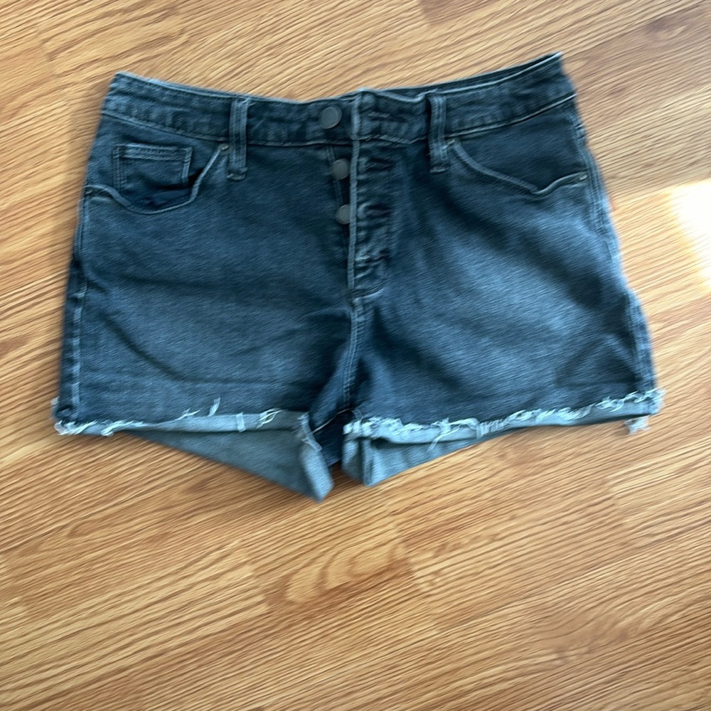 Universal thread jean shorts